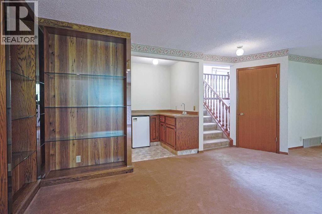 52 Edgeland Road Nw Property Photo 30
