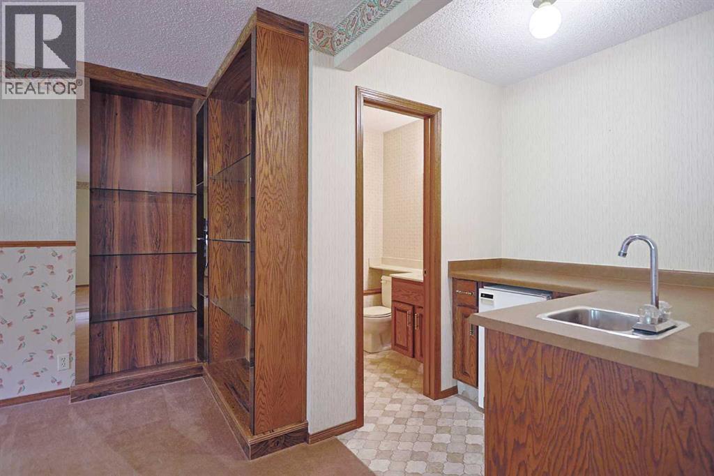 52 Edgeland Road Nw Property Photo 31