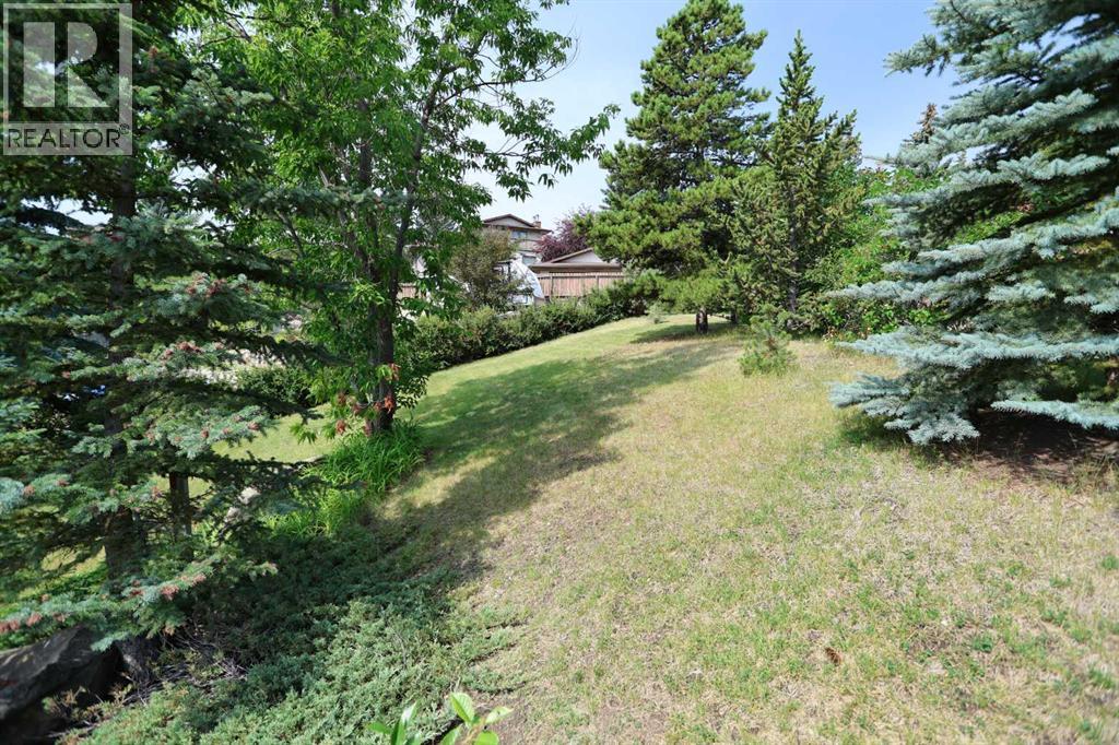 52 Edgeland Road Nw Property Photo 37