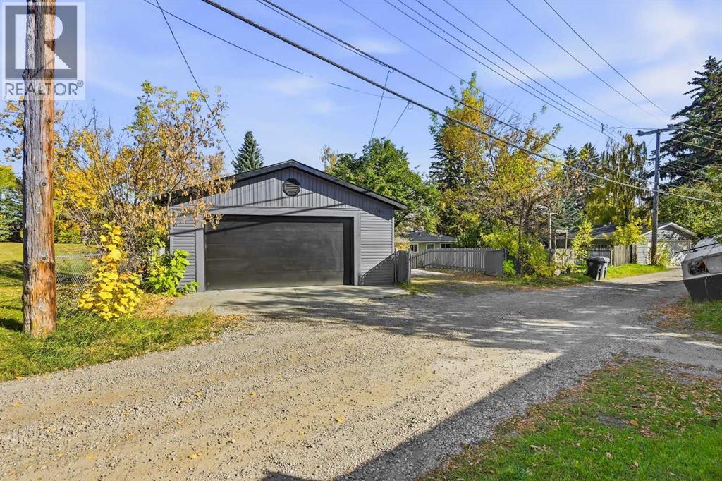 67 Flavelle Road Se Property Photo 47