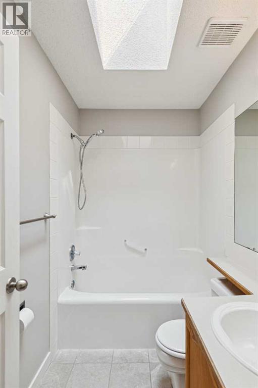 159 Woodbend Way Property Photo 24