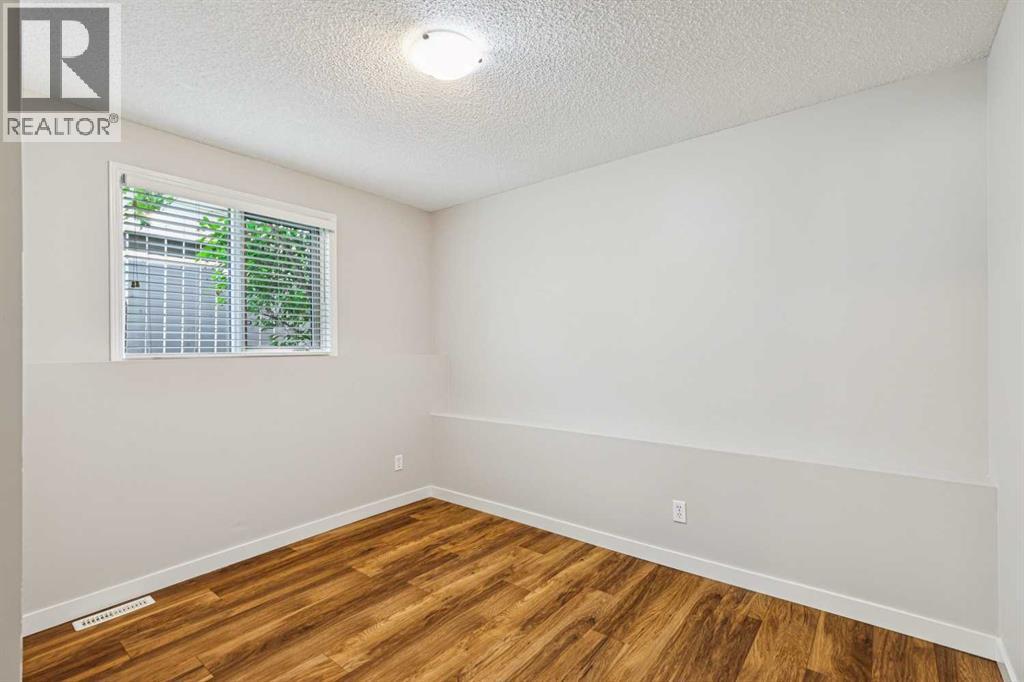 159 Woodbend Way Property Photo 31