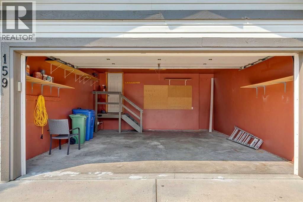 159 Woodbend Way Property Photo 39