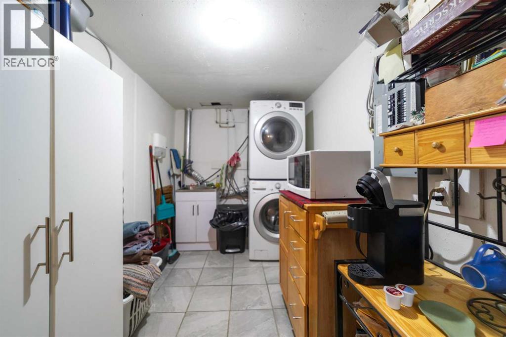 318 Main Street Property Photo 33