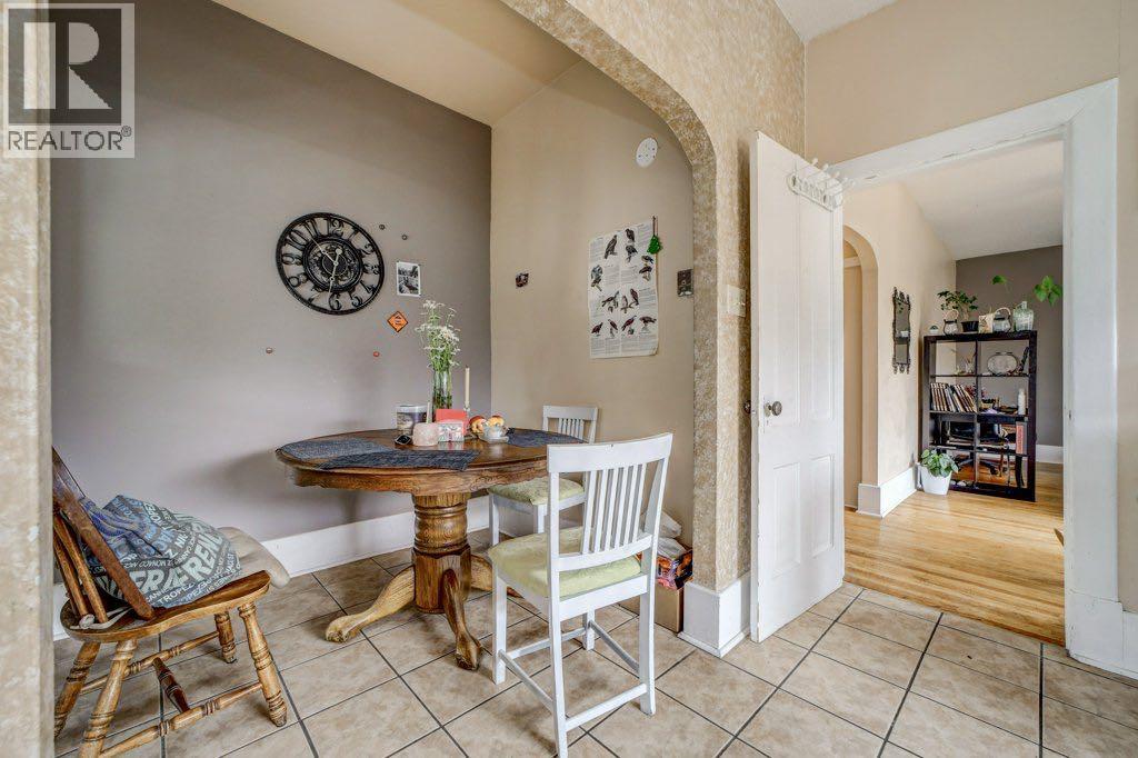 12316 21 Avenue Property Photo 24