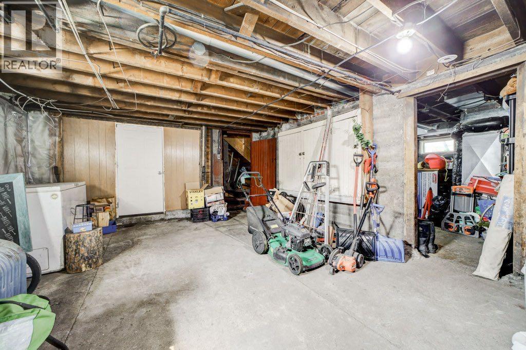 12316 21 Avenue Property Photo 31