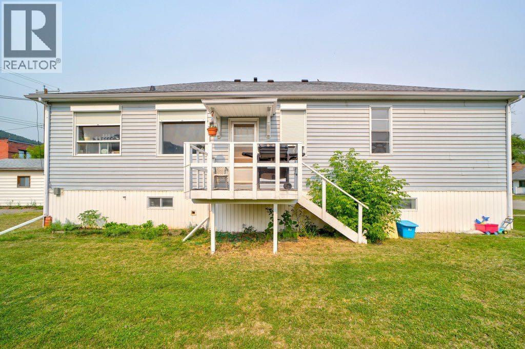 12316 21 Avenue Property Photo 39