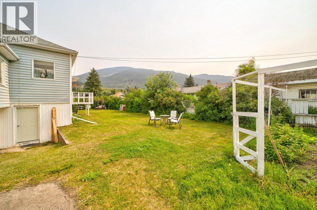 12316 21 Avenue Property Photo 45