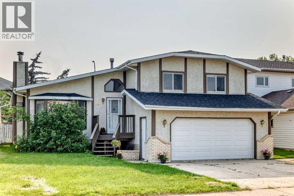 37 Kennings Crescent Property Photo 1