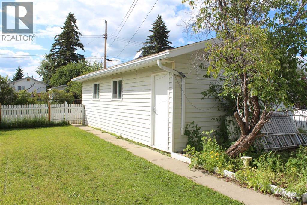 420 3rd Street Ne Property Photo 18