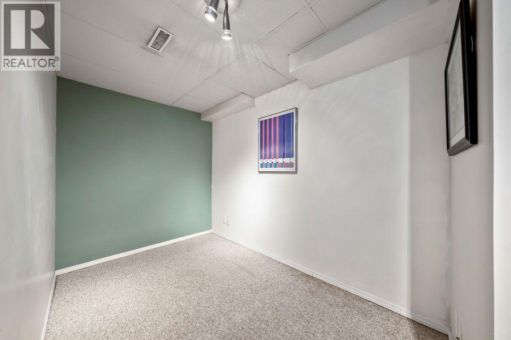 2318 17 Street Southeast Property Photo 42