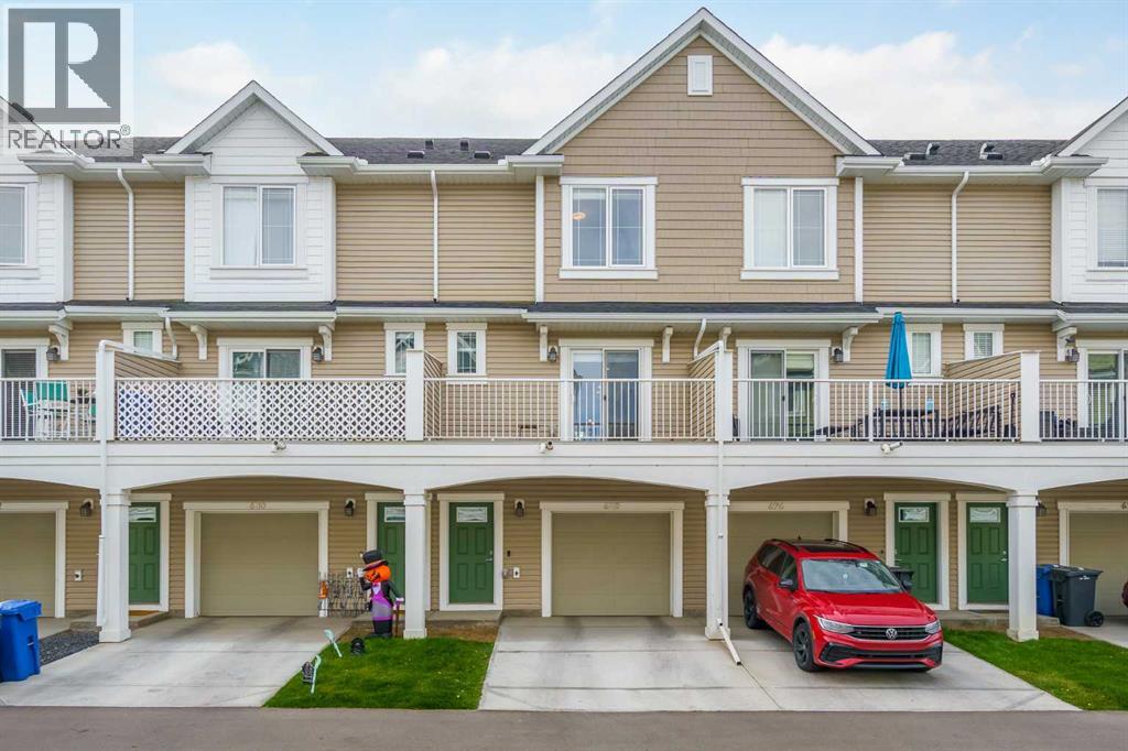 628 Copperstone Manor Se Property Photo 1
