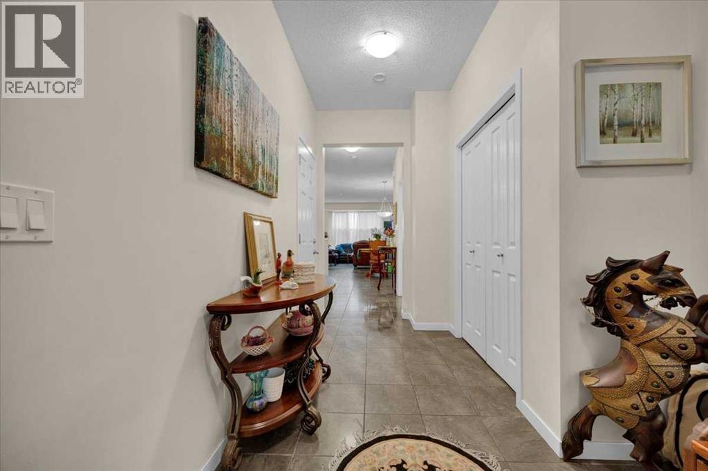 226 Sunset Point Property Photo 6