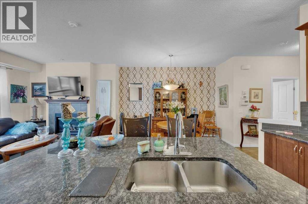 226 Sunset Point Property Photo 16