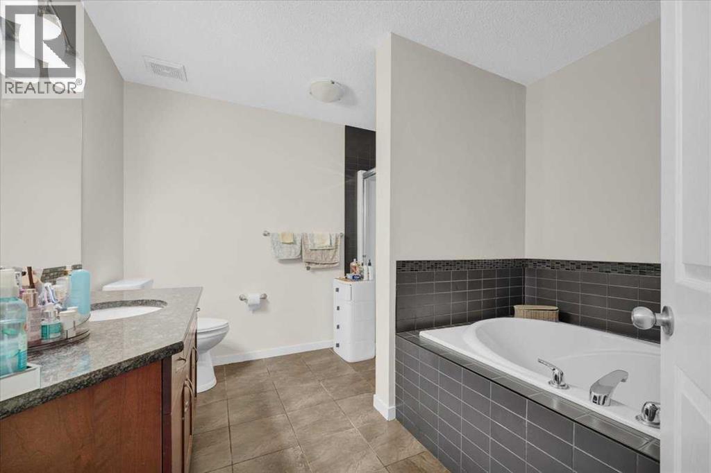 226 Sunset Point Property Photo 28