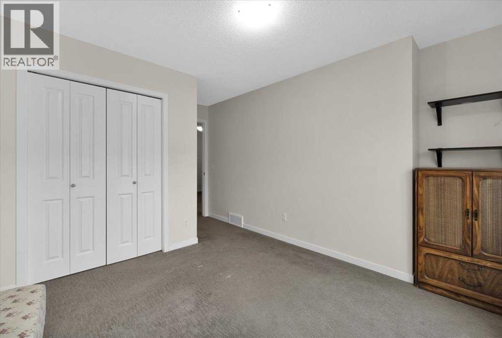 226 Sunset Point Property Photo 31