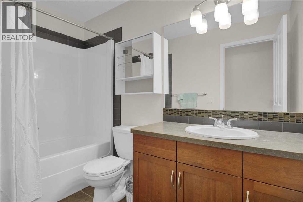 226 Sunset Point Property Photo 35