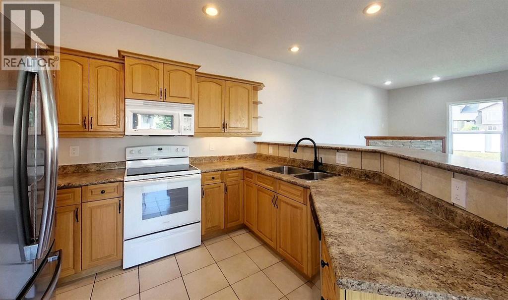1622 41a Street Property Photo 6