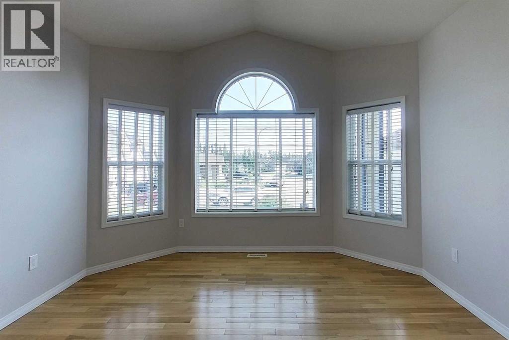 1622 41a Street Property Photo 10