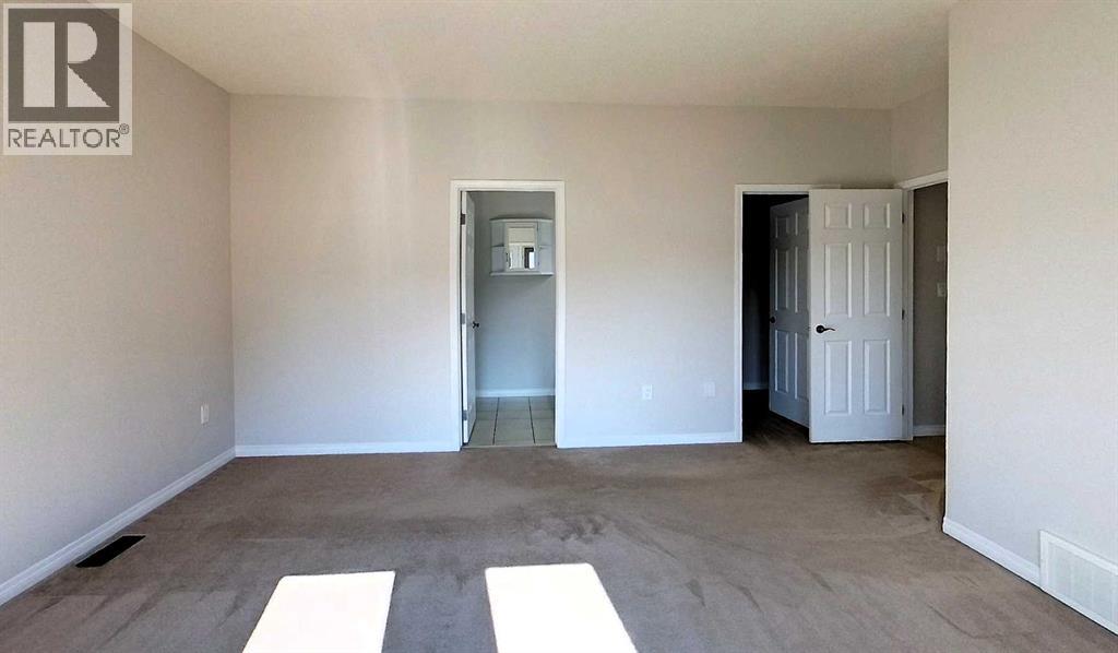 1622 41a Street Property Photo 15