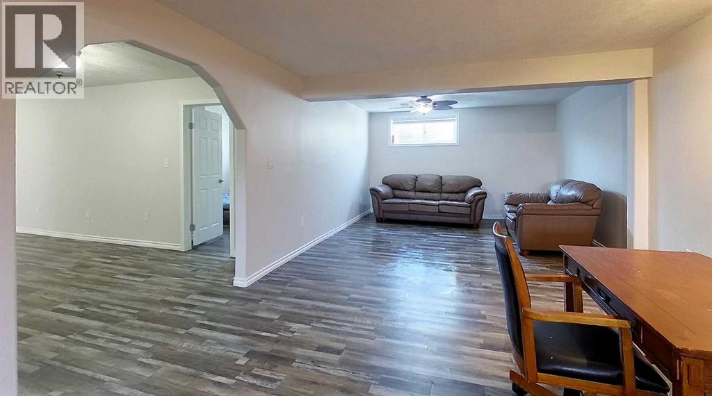 1622 41a Street Property Photo 25