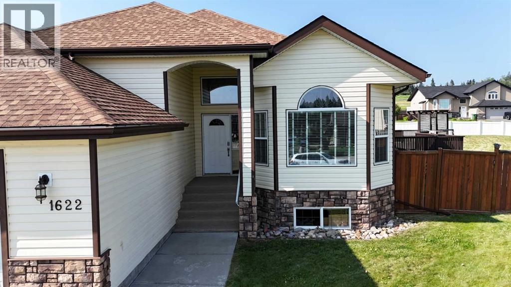 1622 41a Street Property Photo 38