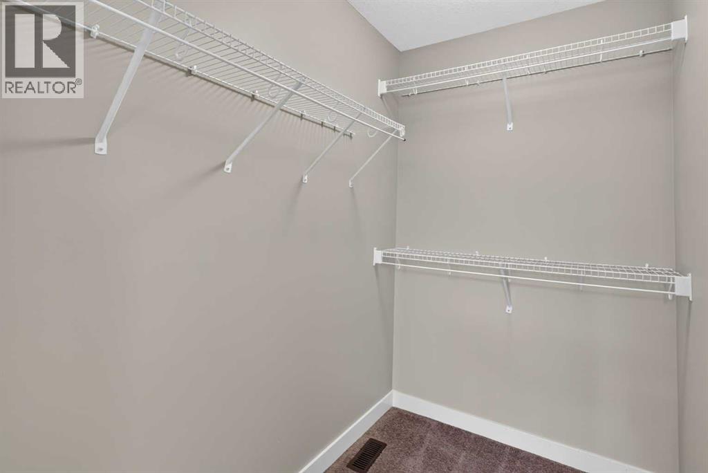 558 Evanston Manor Nw Property Photo 23