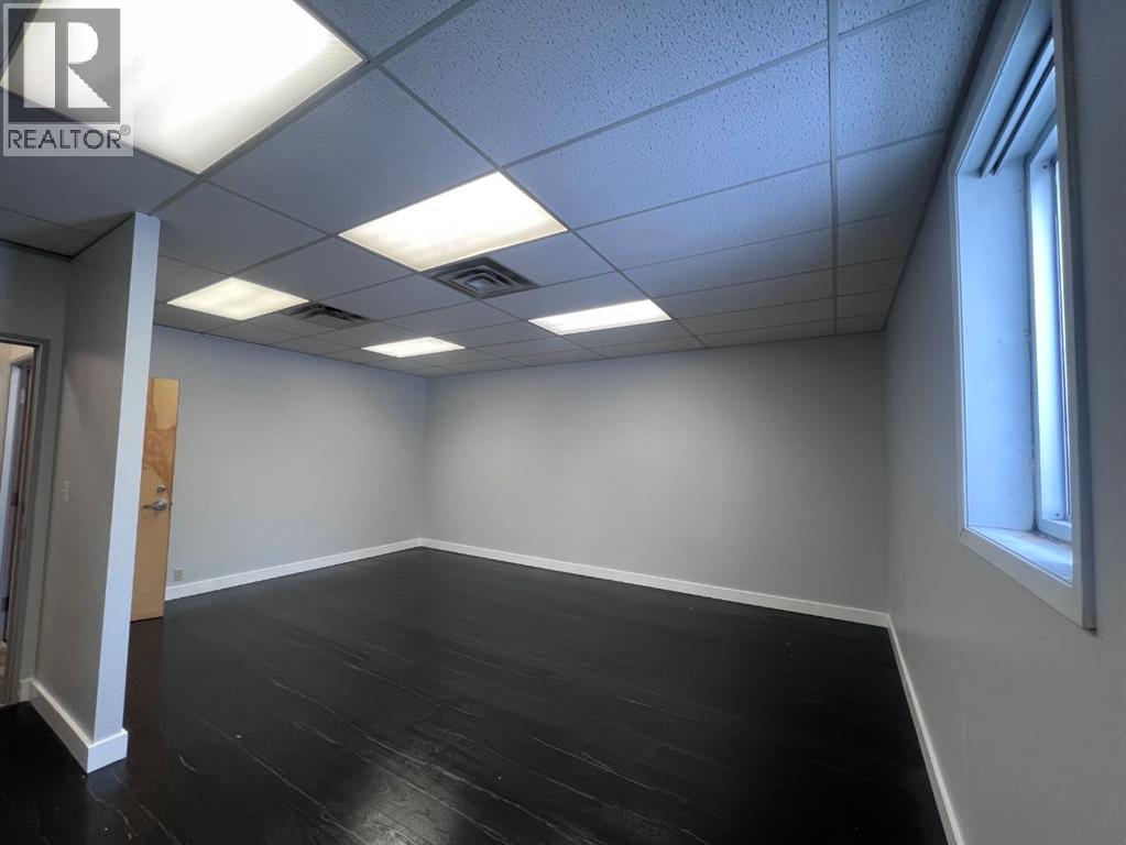 4902 4 Avenue Property Photo 4