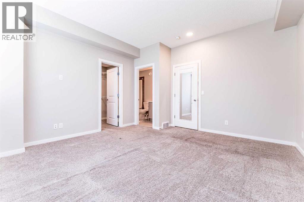 105 Highview Gate Se Property Photo 15