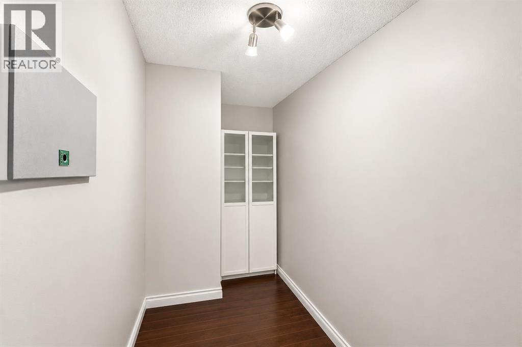 10120 Brookpark Boulevard Southwest Property Photo 15