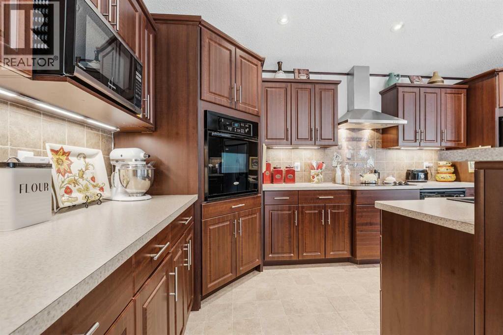34 Gunderson Drive Property Photo 8