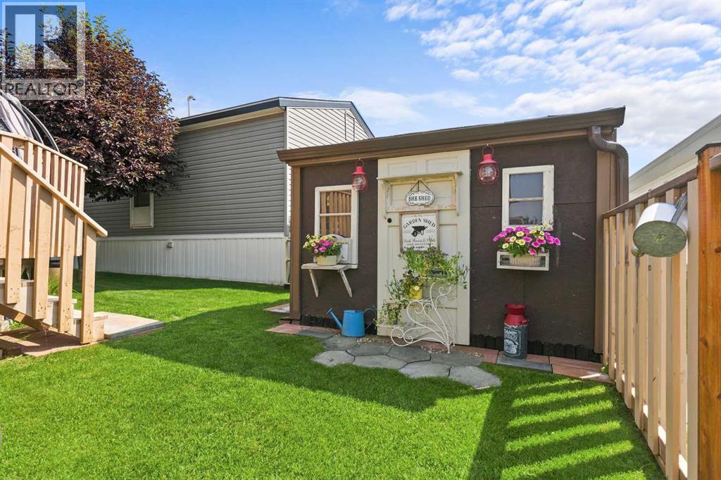 34 Gunderson Drive Property Photo 28