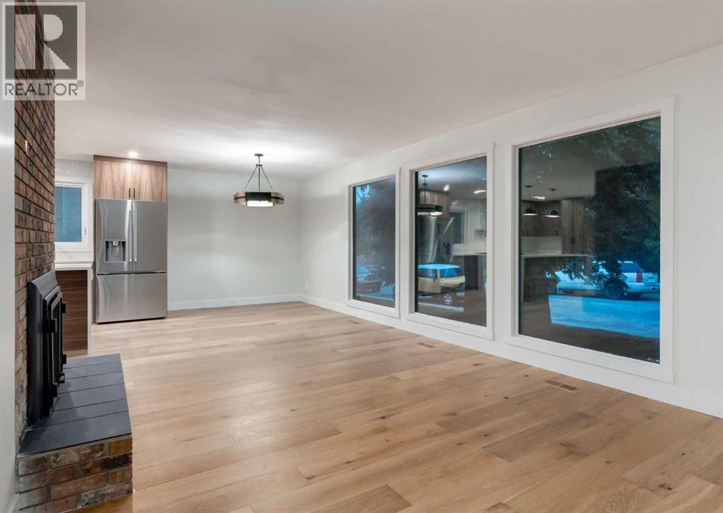 6460 Silver Ridge Way Nw Property Photo 3