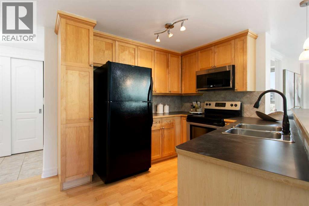 836 15 Avenue Southwest Property Photo 11