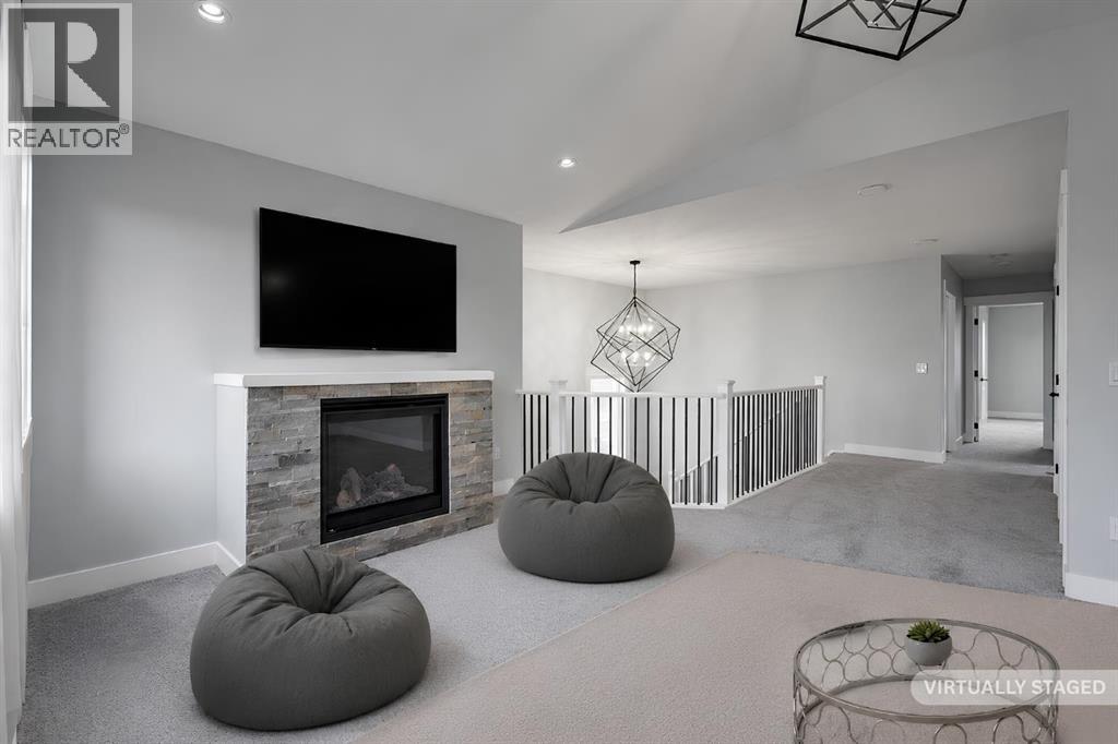 641 Mandalay Boulevard Property Photo 16