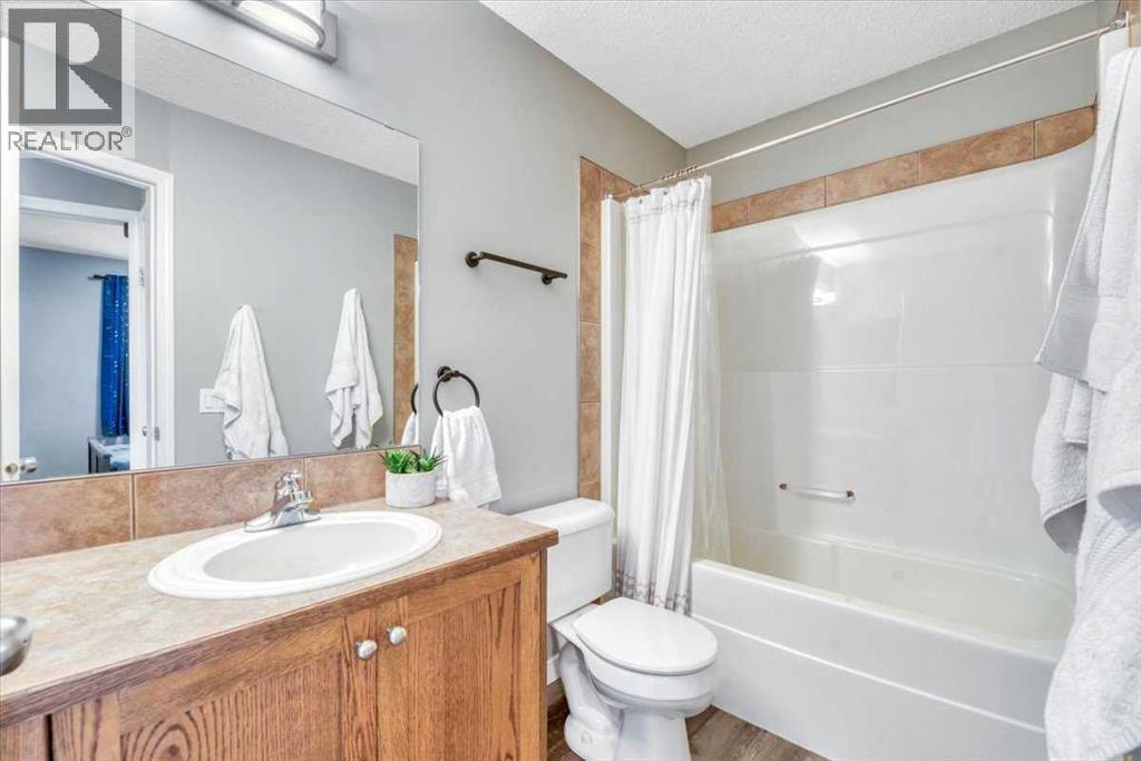 156 Aspen Creek Crescent Property Photo 27
