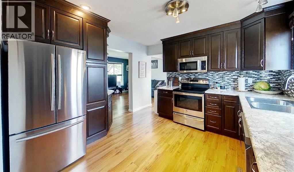 1402 Edson Drive Property Photo 10