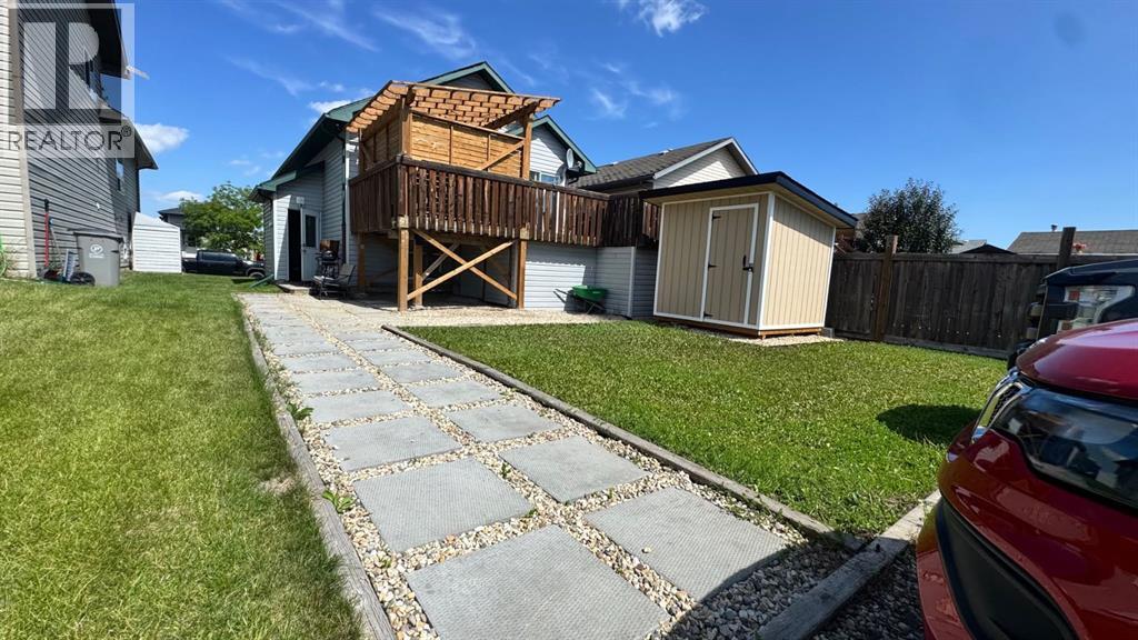 8833 67 Avenue Property Photo 26