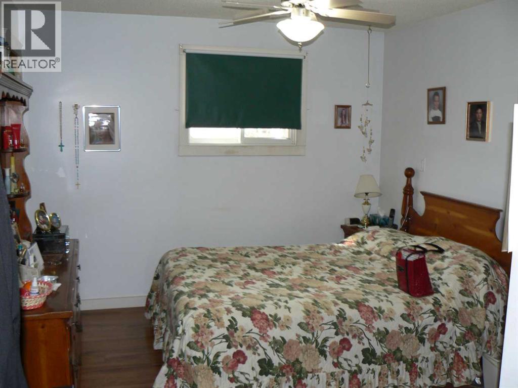 4844 57 Avenue Property Photo 7