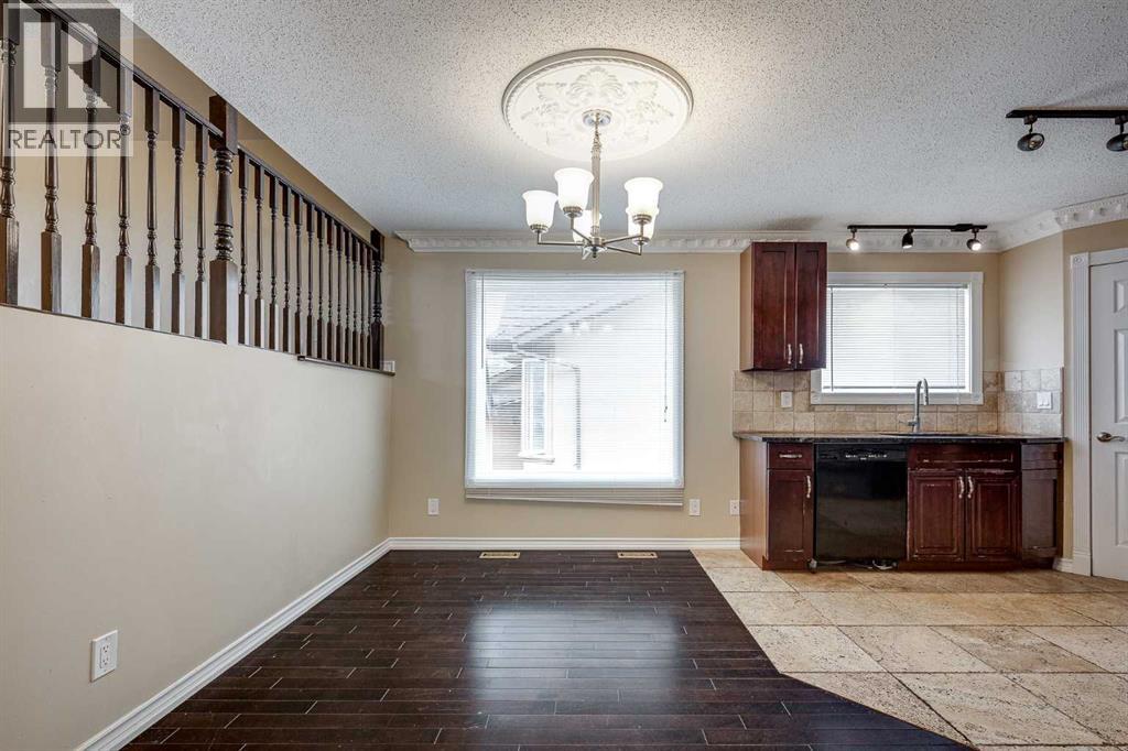 24 Mackenzie Crescent Property Photo 9