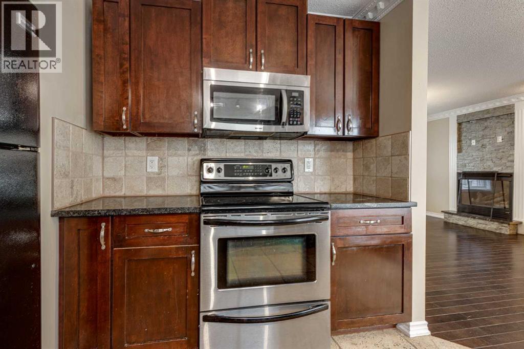 24 Mackenzie Crescent Property Photo 17