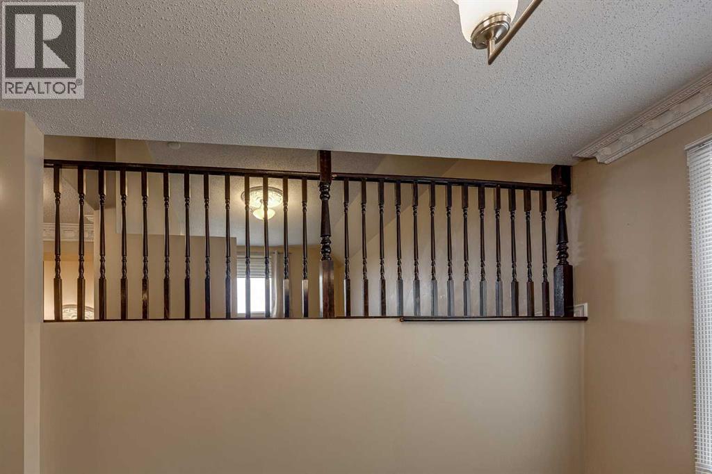 24 Mackenzie Crescent Property Photo 29