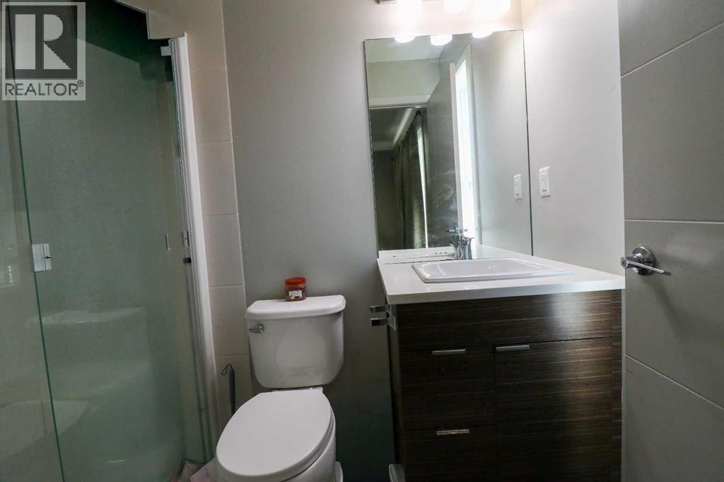 478 Highlands Boulevard West Property Photo 19