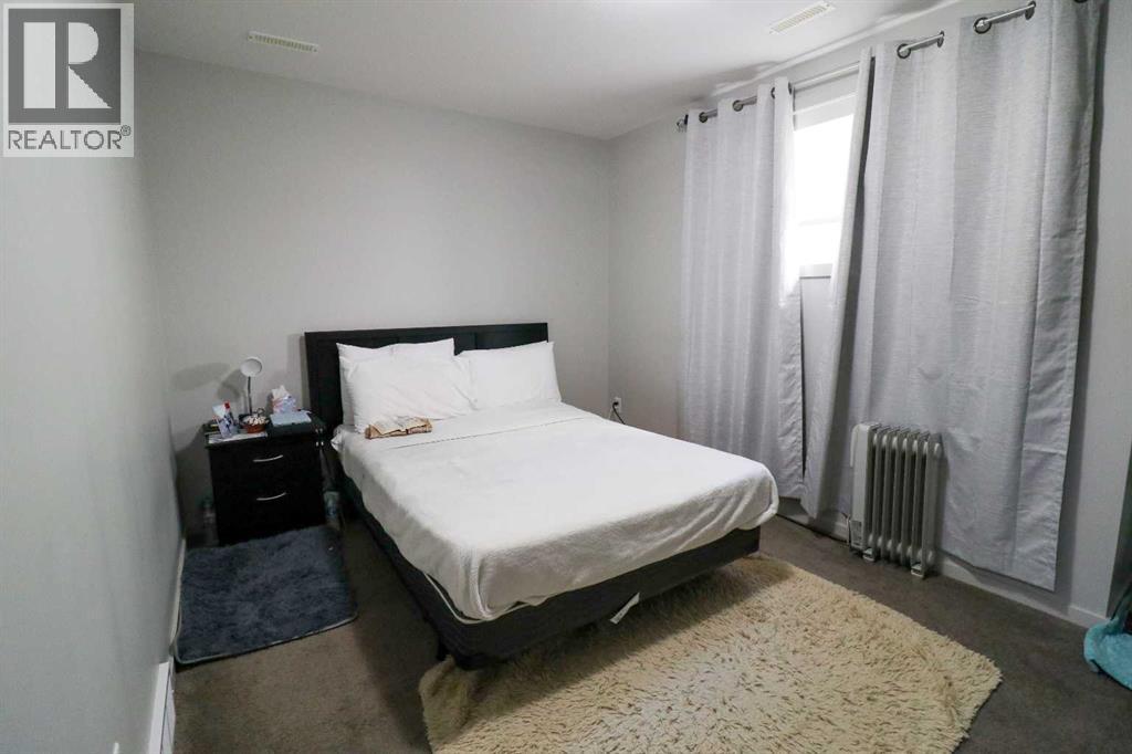 478 Highlands Boulevard West Property Photo 26