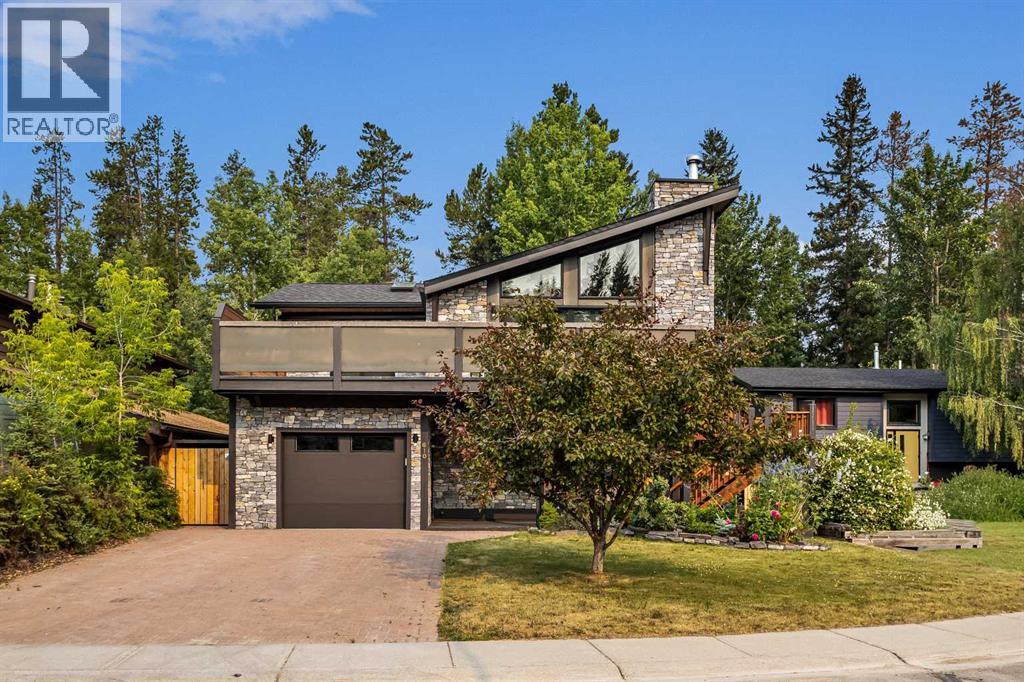 610 Larch Place Photo de la propriété 1