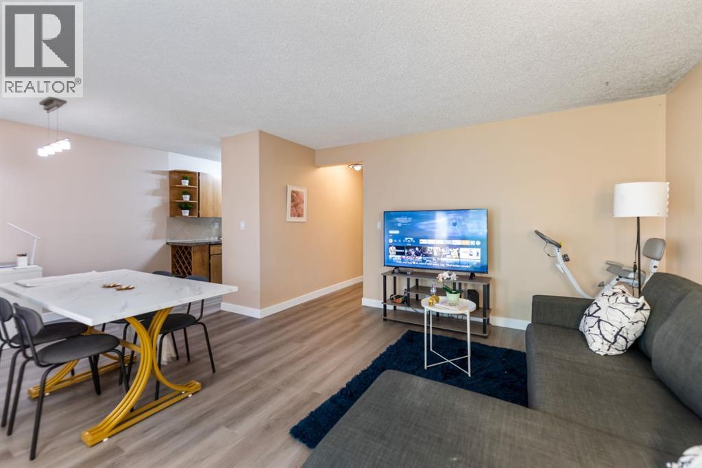 1607 26 Avenue Southwest Property Photo 11