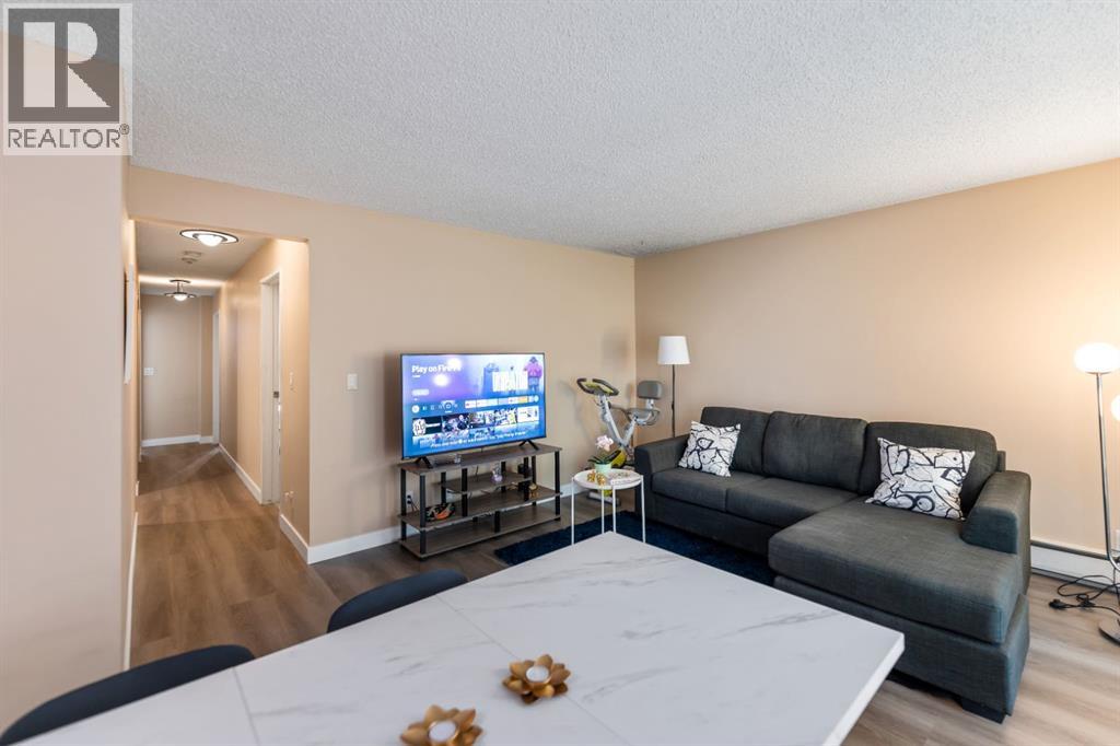 1607 26 Avenue Southwest Property Photo 12