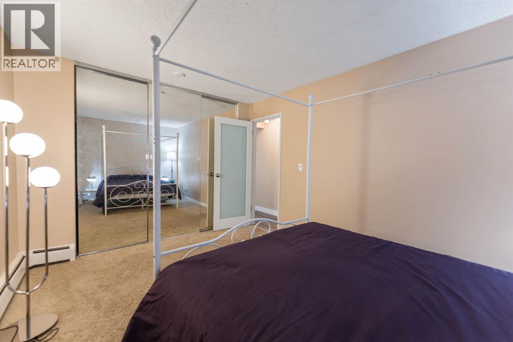 1607 26 Avenue Southwest Property Photo 14