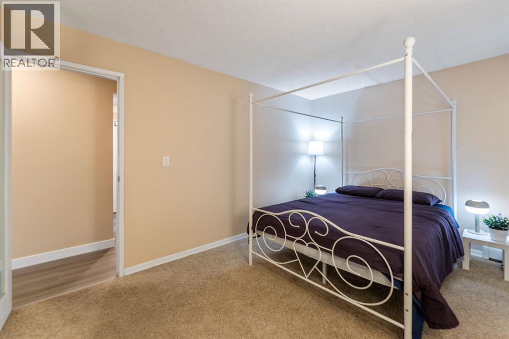 1607 26 Avenue Southwest Property Photo 15