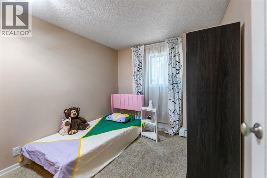 1607 26 Avenue Southwest Property Photo 16